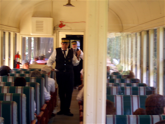 SA704851.JPG