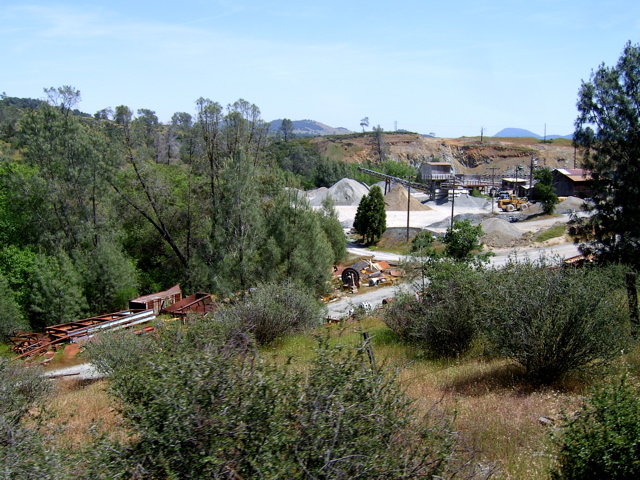 SA704863.JPG