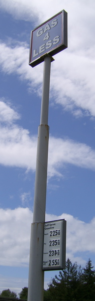 SA703597.JPG